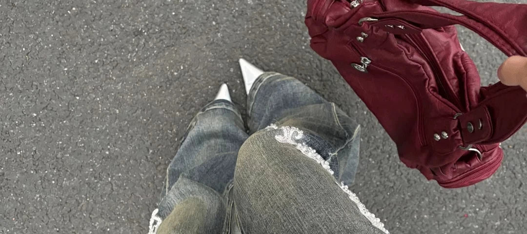 Women American Street Bell-Bottom Jeans Grunge Japanese Abi Low Rise Y2K Embroidery Denim Flare Pants 2000s Grunge Goblin Core