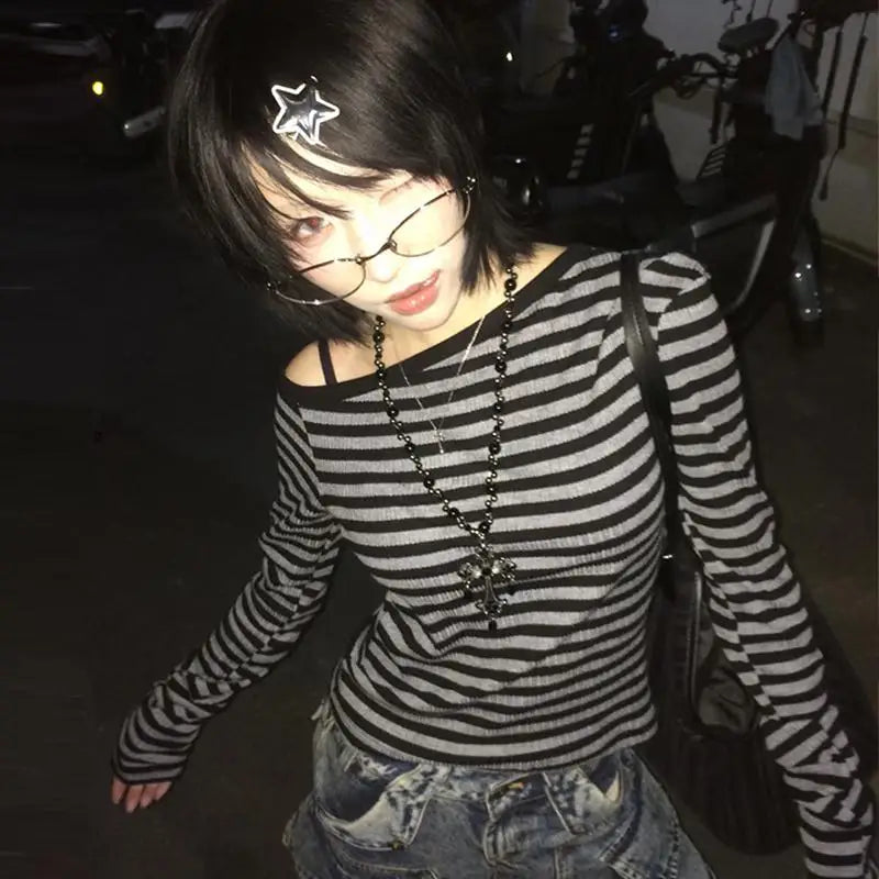 Genayooa Japanese Y2k T-shirt Women Long Sleeve Off Shoulder Striped Crop Tops Y2k Grunge 2000s Aesthetic Streetwear T Shirts